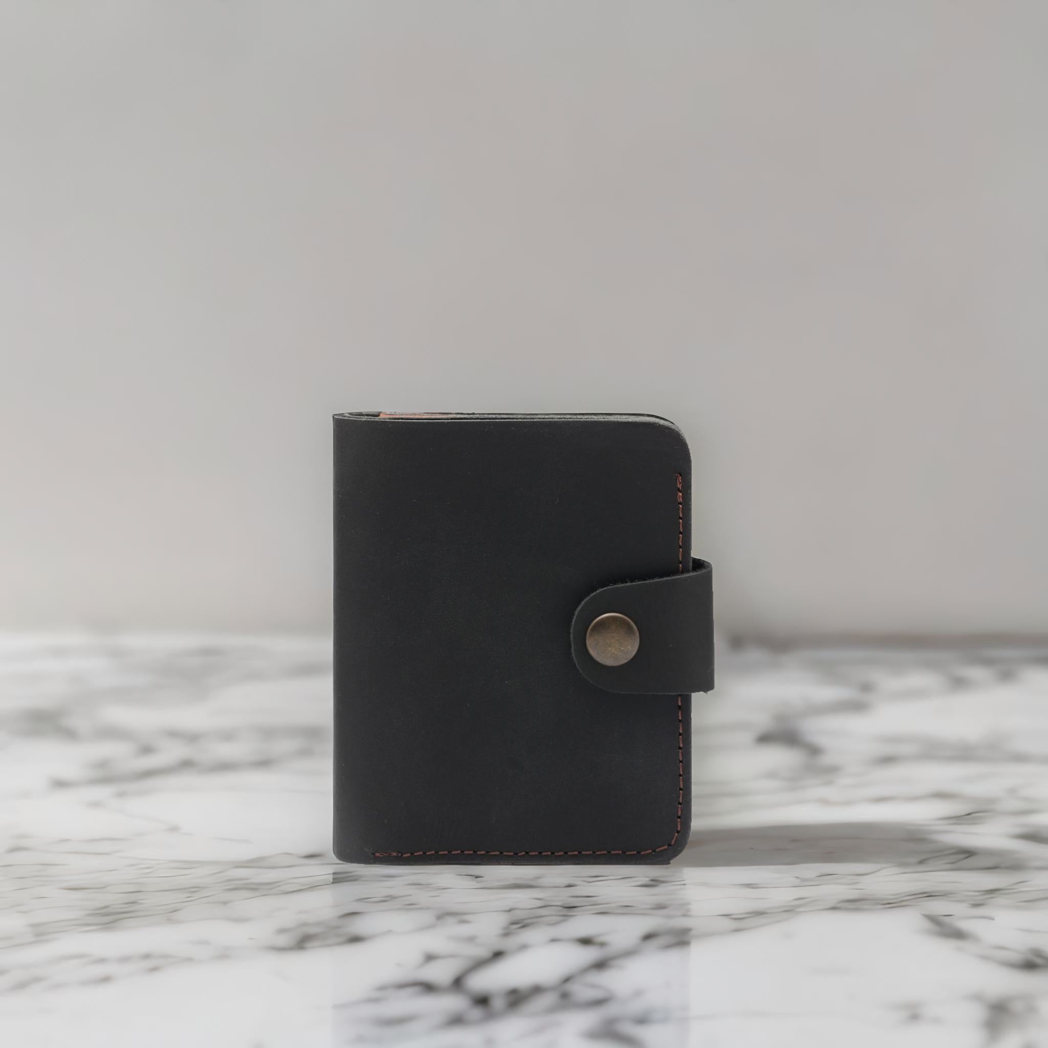 Handmade Minimal Leather Wallet with Snap Closure – Personalized & Elegant Design